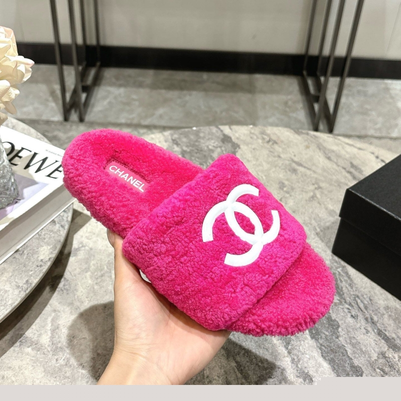 Ch*el slippers